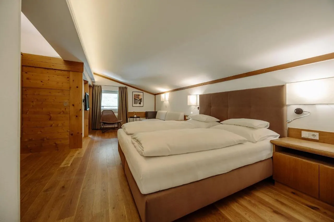 Familien Hotel Saalbach-Hinterglemm 4*,