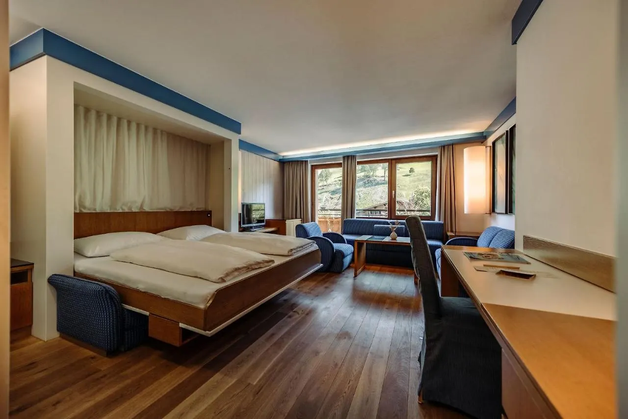 Hotel Familien Saalbach-Hinterglemm 4*,  Rakousko